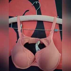 Victorias Secret Body By Victoria Perfect Shape 36C NWOT Peach/Pink